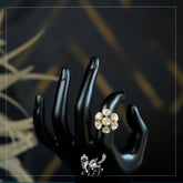 5 Petal Florete Ring